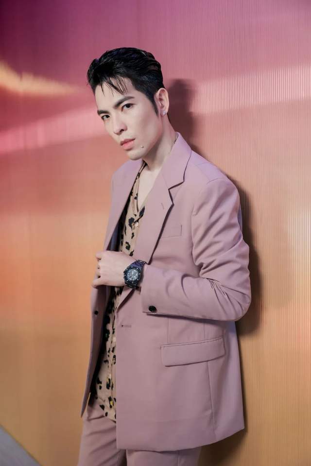 MAD力克HLE，Meiko三分雨点燃全场