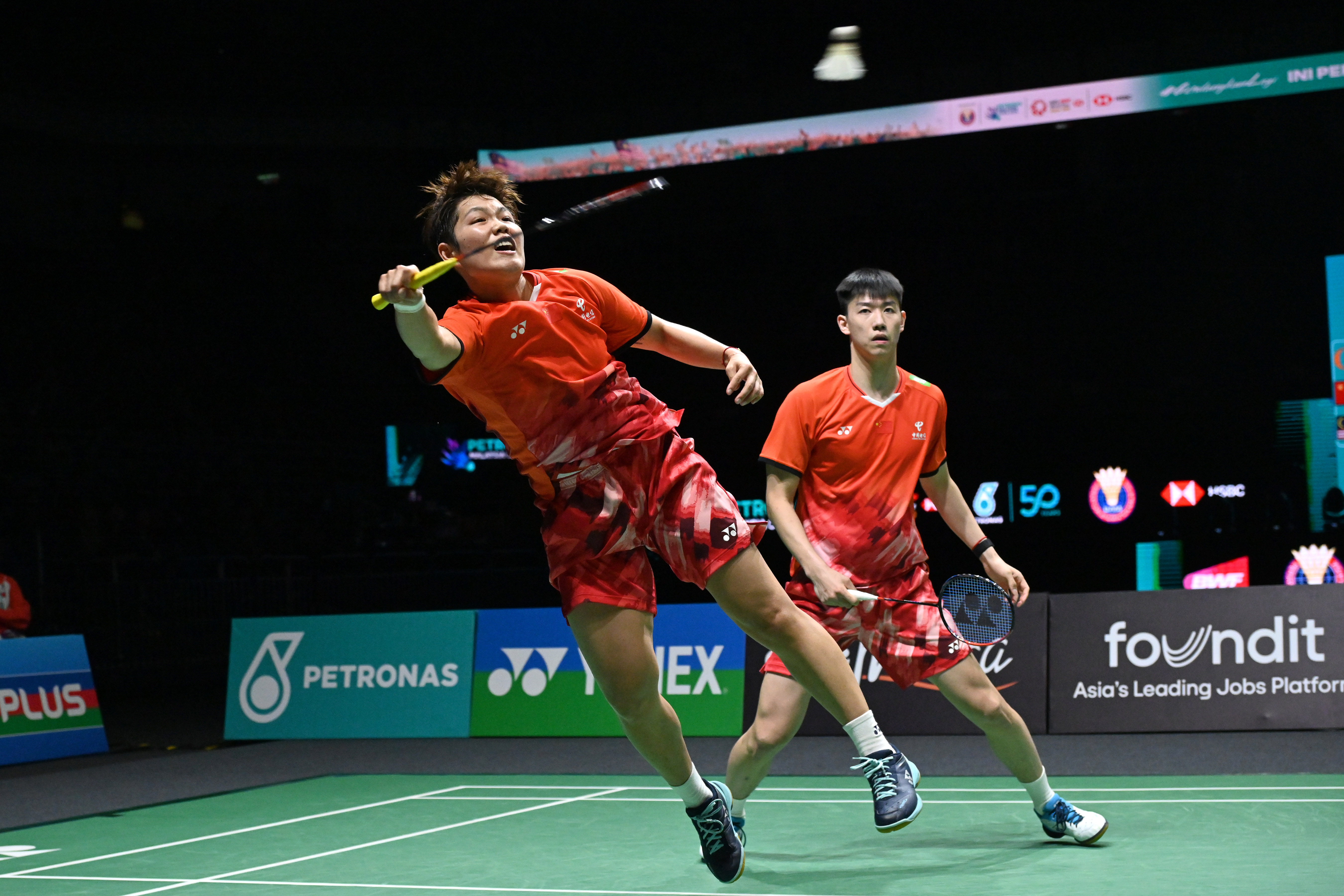 开云体育中国官网-英格兰羽毛球队力克马来西亚羽毛球队，辛杜关键制胜