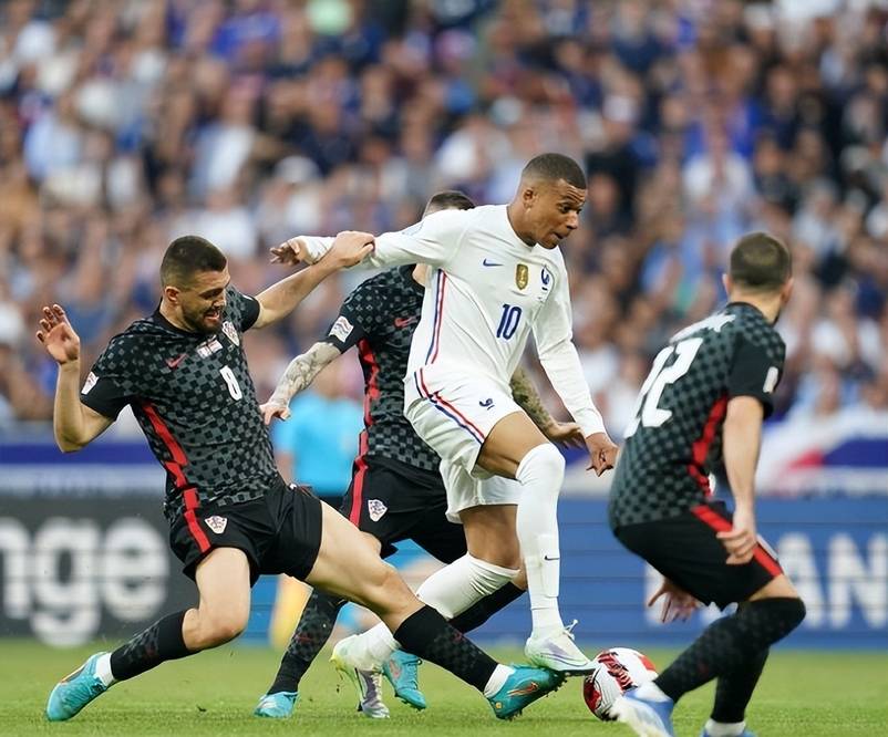 开云平台-印尼队翻盘法国队，辛杜关键制胜