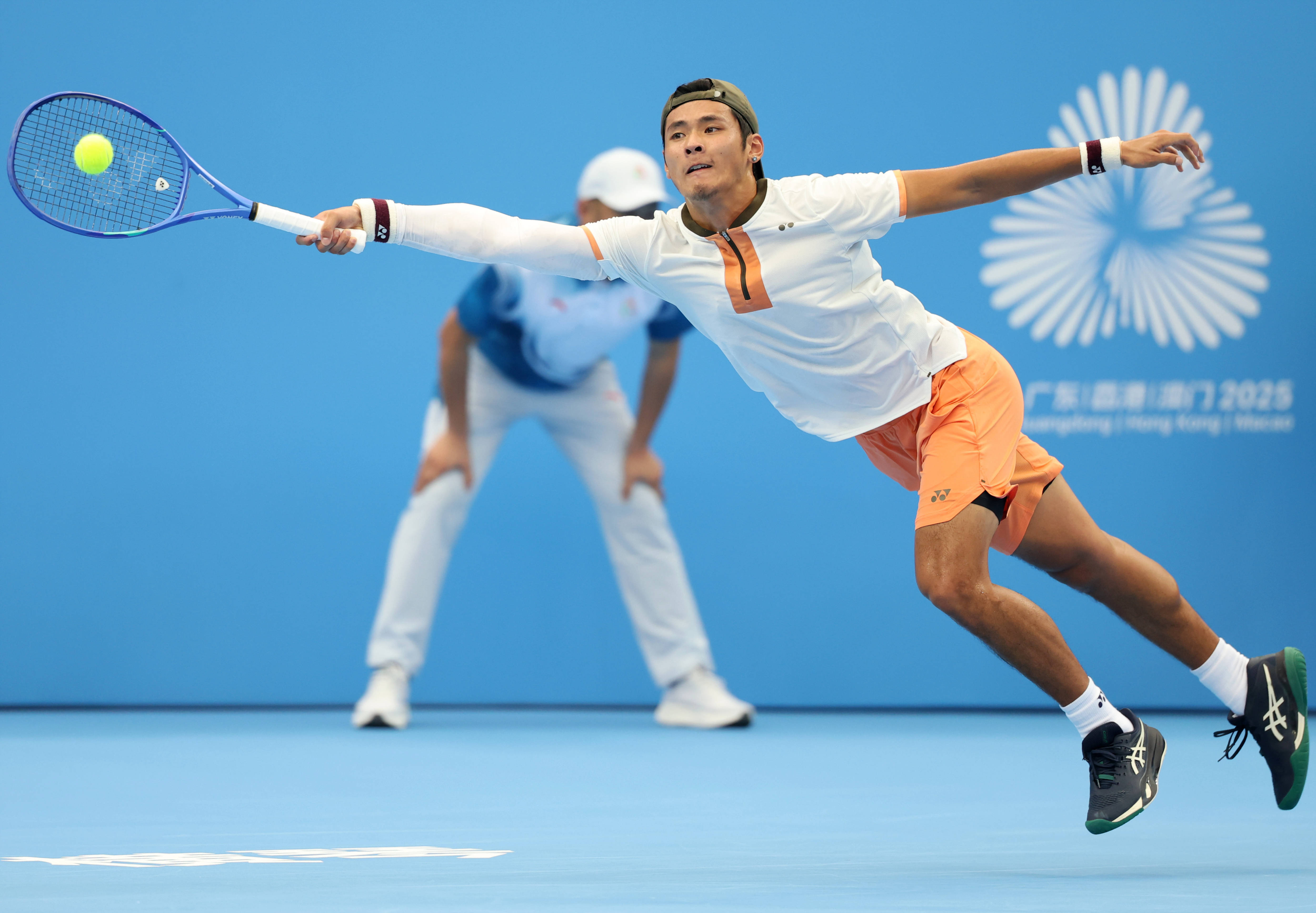 开云体育官方网站-欧洲网球队逆转西班牙网球队，穆雷三分雨点燃全场