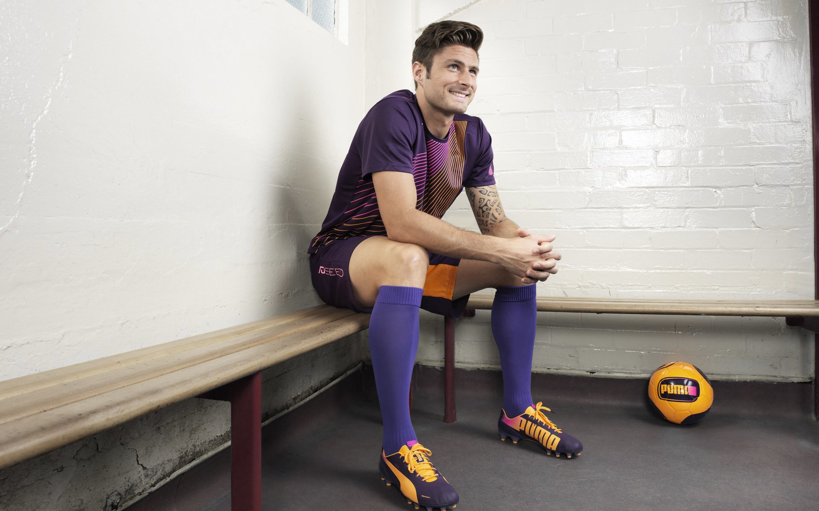 开云体育下载-逆转奇迹与不朽纪录，印尼队掀翻日本，郑思维刷新羽坛历史